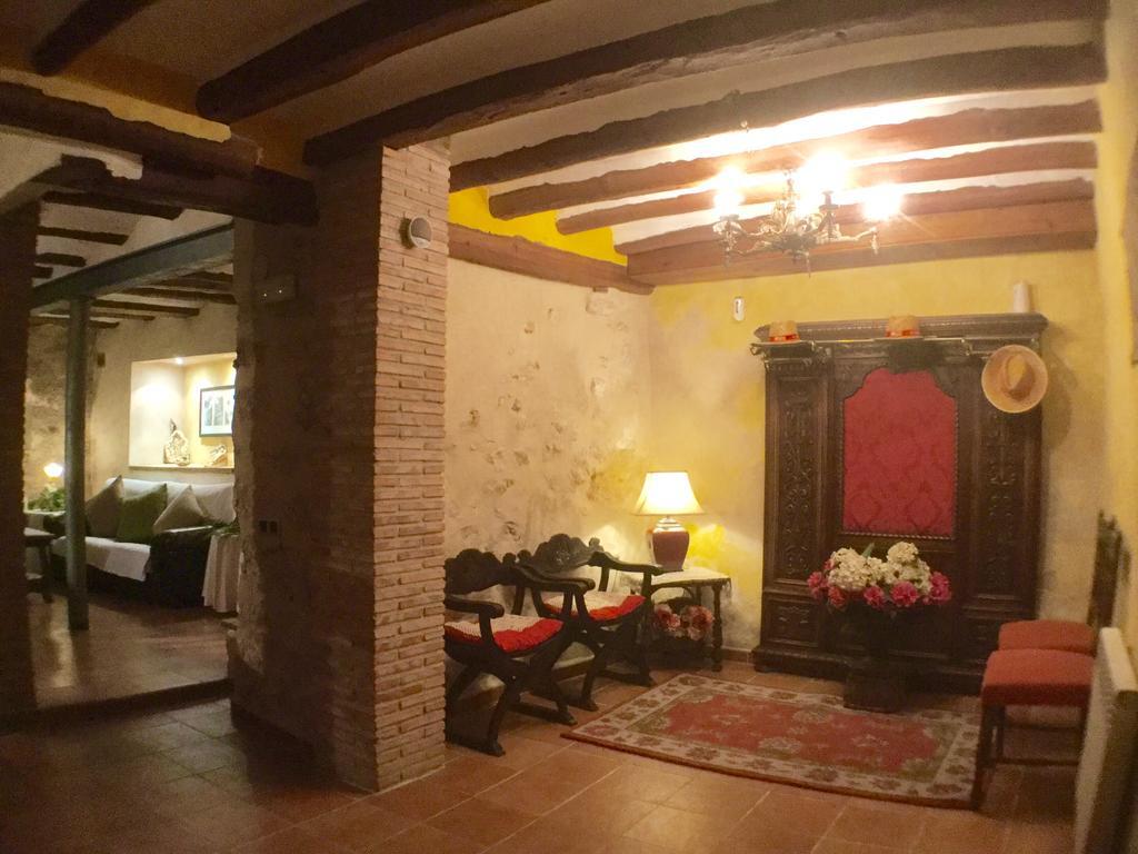 Apartamentos Can Juver Beceite Esterno foto